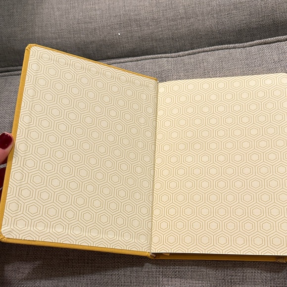 Threshold Yellow Journal - Picture 4 of 4